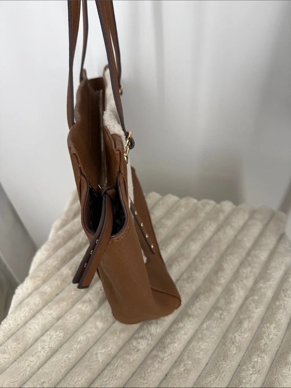 Jessica Simpson Vienna Tote in Brown and Sherpa accent